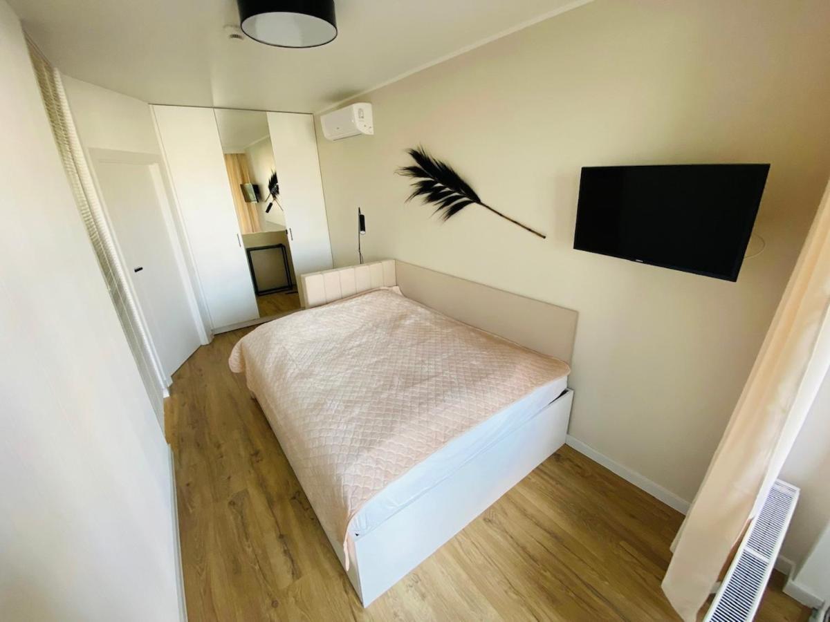 Apartamenty S&S Chlebova Gdansk Z Widokiem Na Rzeke Motlawe, Stare Miasto Exterior foto