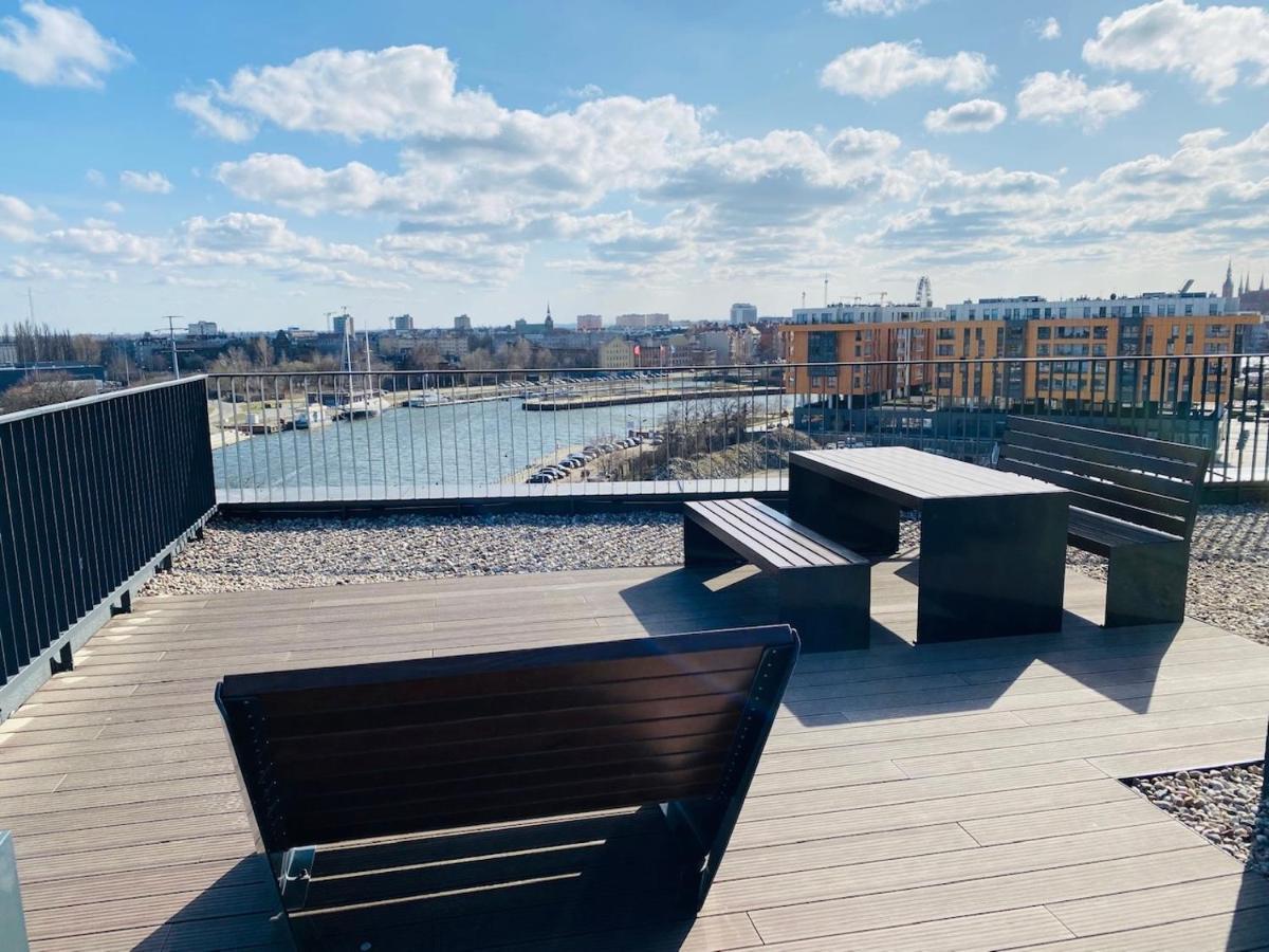 Apartamenty S&S Chlebova Gdansk Z Widokiem Na Rzeke Motlawe, Stare Miasto Exterior foto