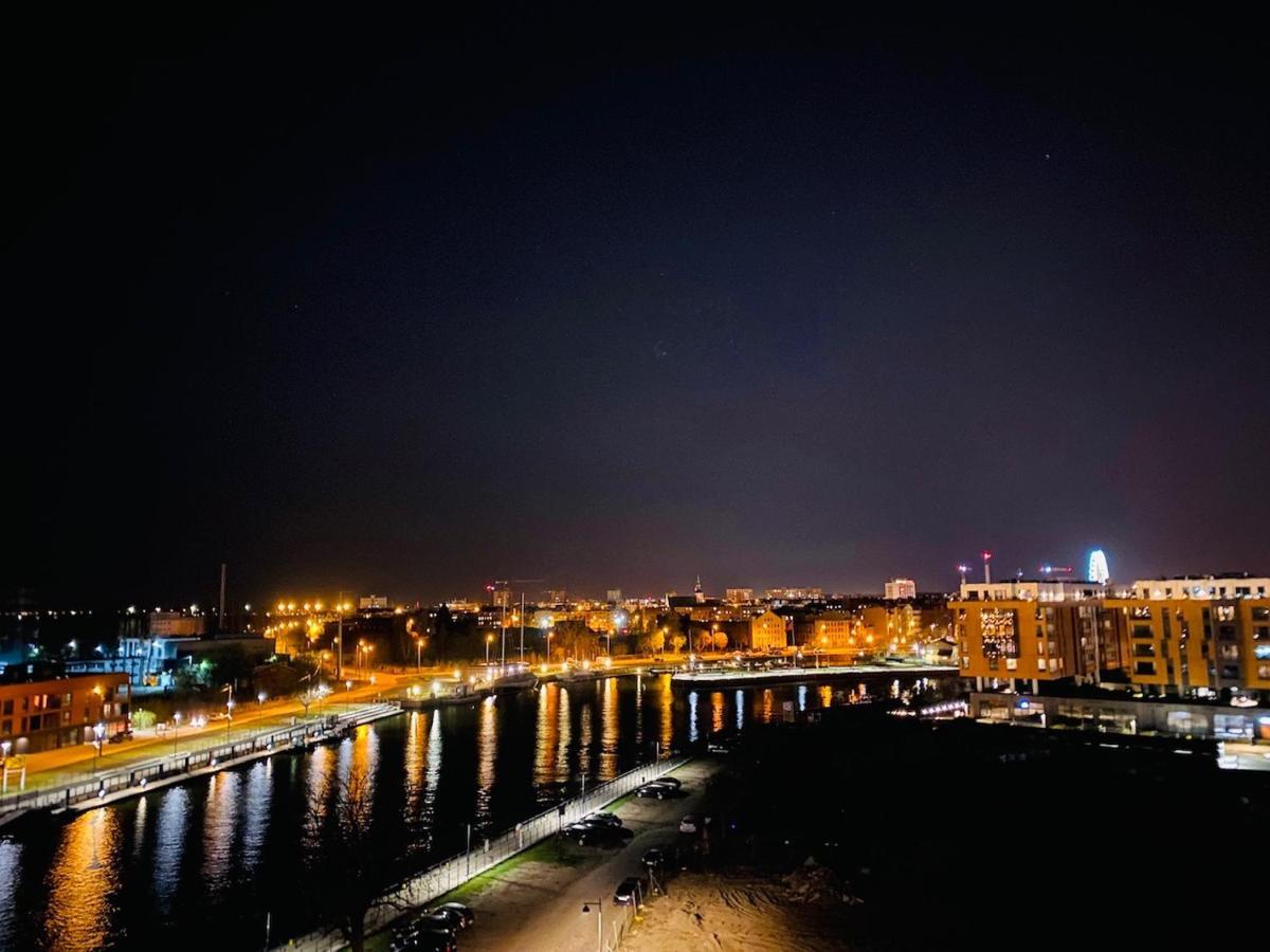 Apartamenty S&S Chlebova Gdansk Z Widokiem Na Rzeke Motlawe, Stare Miasto Exterior foto
