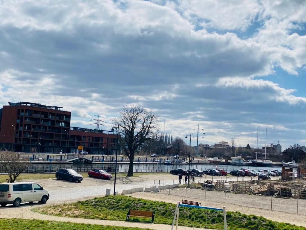 Apartamenty S&S Chlebova Gdansk Z Widokiem Na Rzeke Motlawe, Stare Miasto Exterior foto