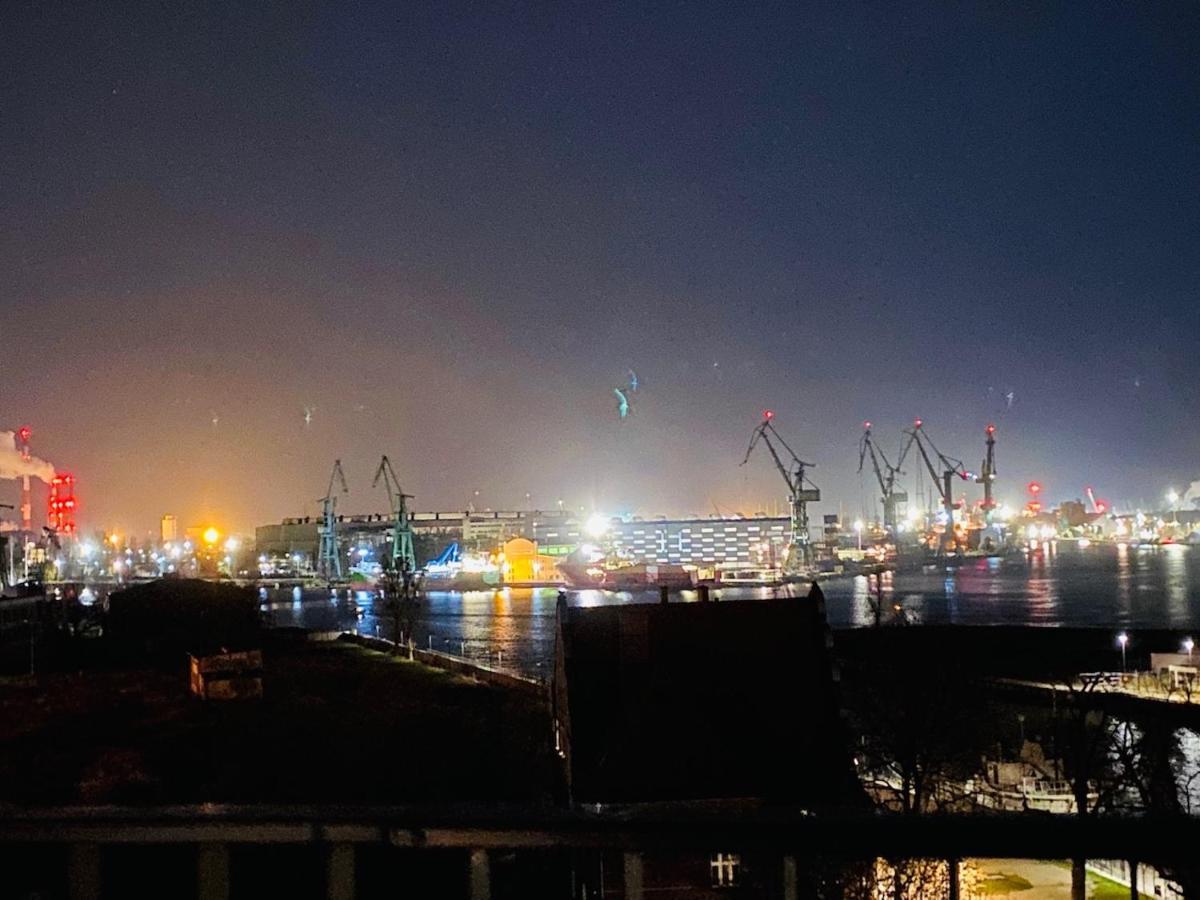 Apartamenty S&S Chlebova Gdansk Z Widokiem Na Rzeke Motlawe, Stare Miasto Exterior foto